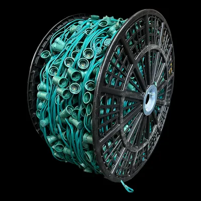 C9500-GR12 — 500′ C9 SPT-1 Socket Cord 12″ Spacing – Green
